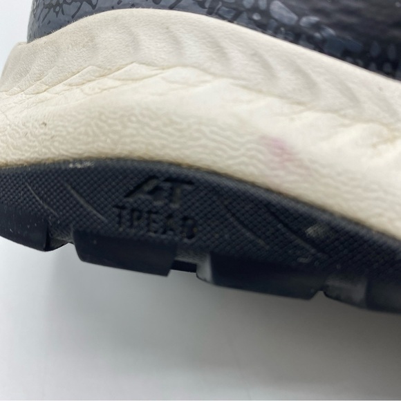 New Balance Dynasoft Nitrel v4 Women  Trail Running Shoes WTNTRCK4-Black 9.5 - Picture 3 of 8